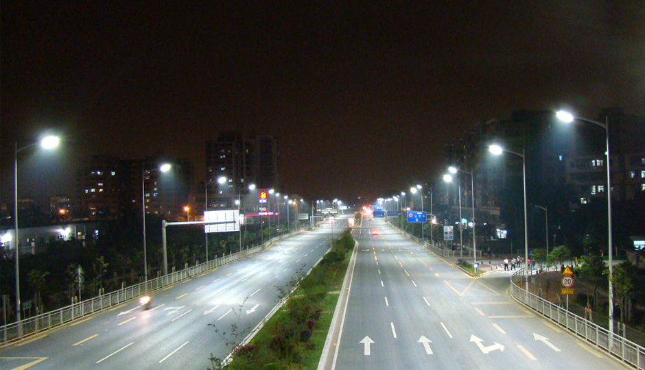 Shenzhen Huaxia Road LED street lamp project